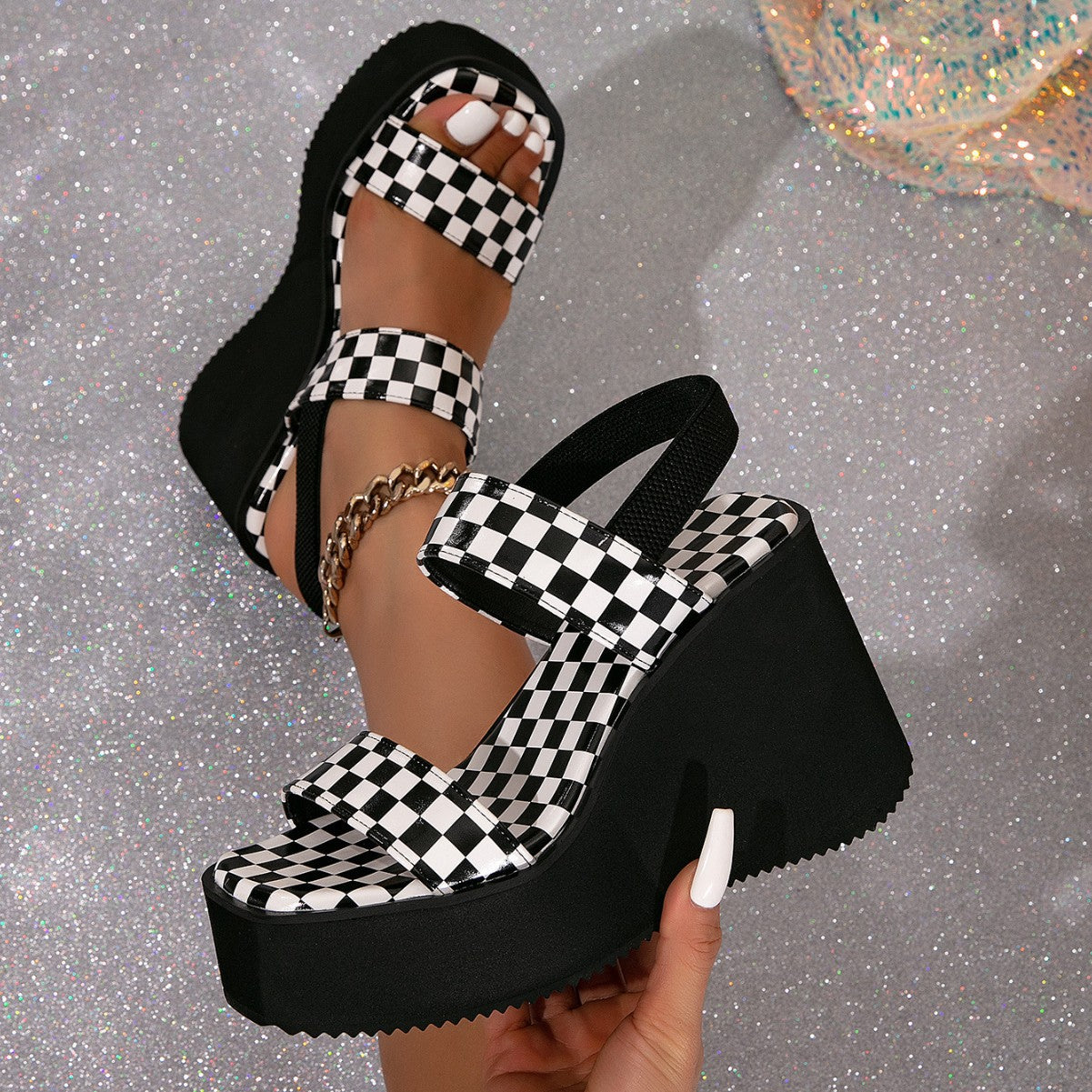 Bootara Women’s Livia Checkered Platform Sandals – Chunky Heel Breathable Casual Summer Shoes