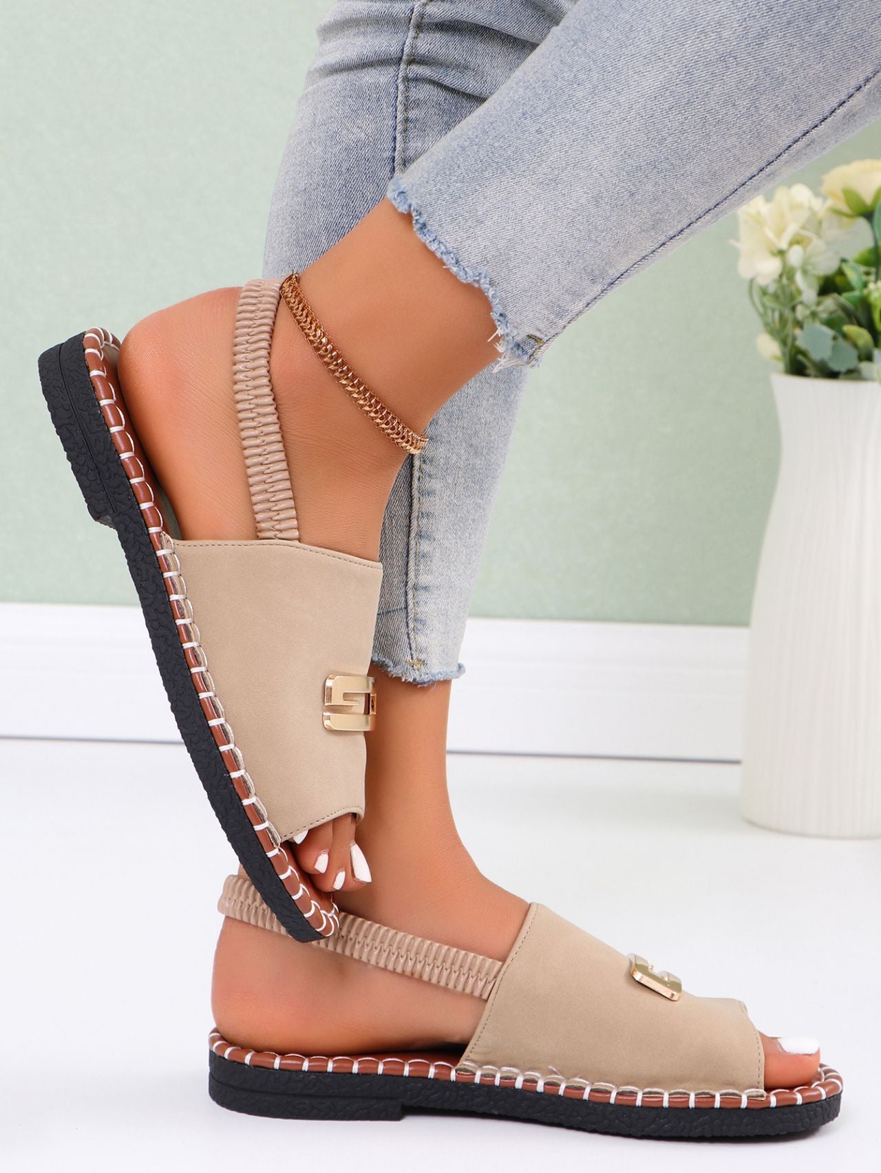 Women's Denim Flat Sandals, Elastic Back Strap with Gold Buckle, Casual Summer Slip-On Sandals