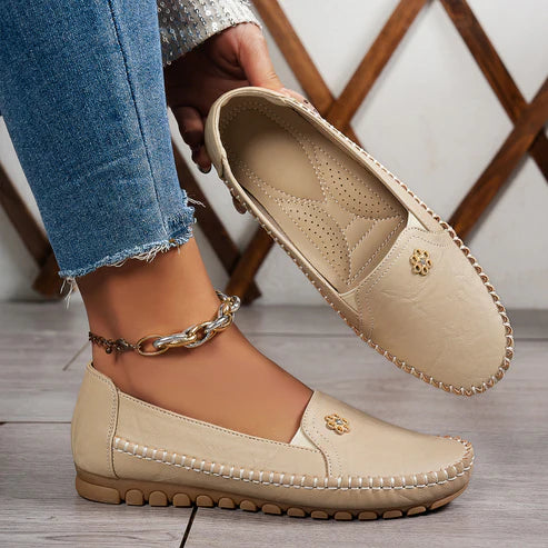 Stylish Orthopedic Leather Shoes - All-Day Comfort for Women
